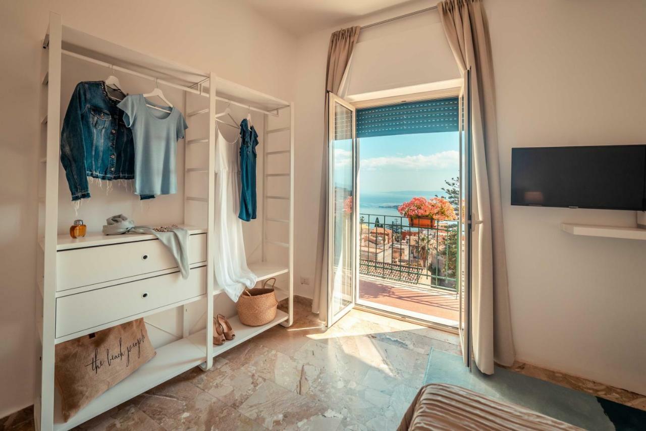 B&B Teatro Greco 39 Таормина Екстериор снимка